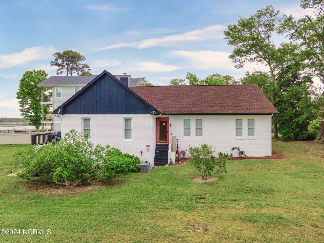 House in Oak Island, North Carolina, United States 3 - 17605298