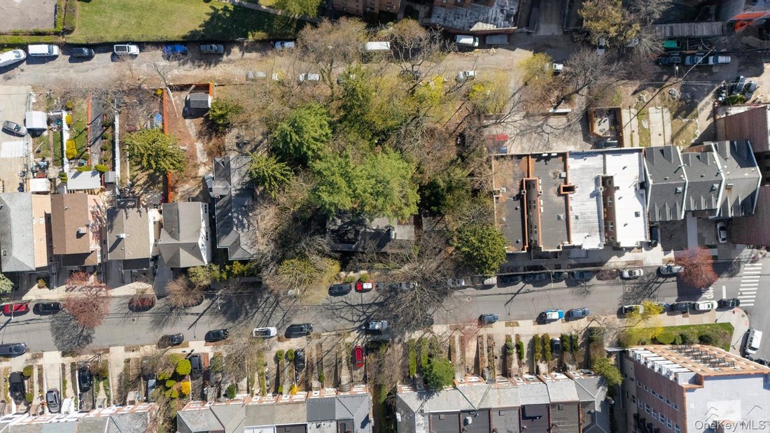 House in New York, New York, United States 3 - 17601230