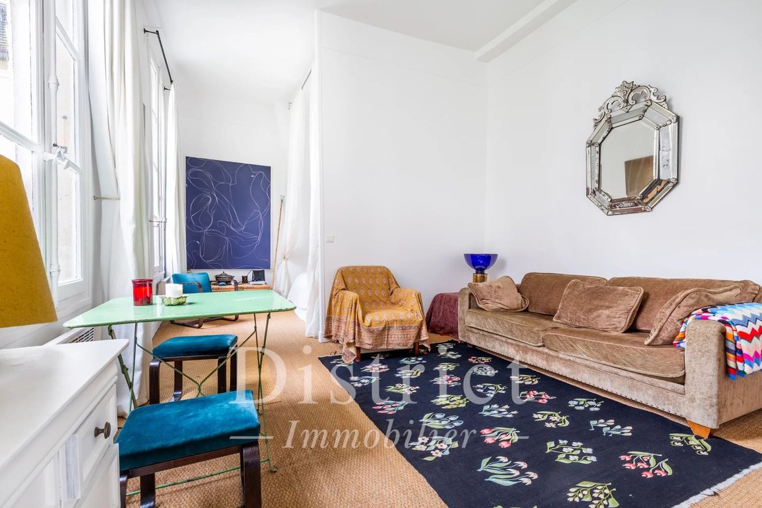 Apartment in Île Saint Louis, Paris 4e Arrondissement, Paris 5 - 17598456