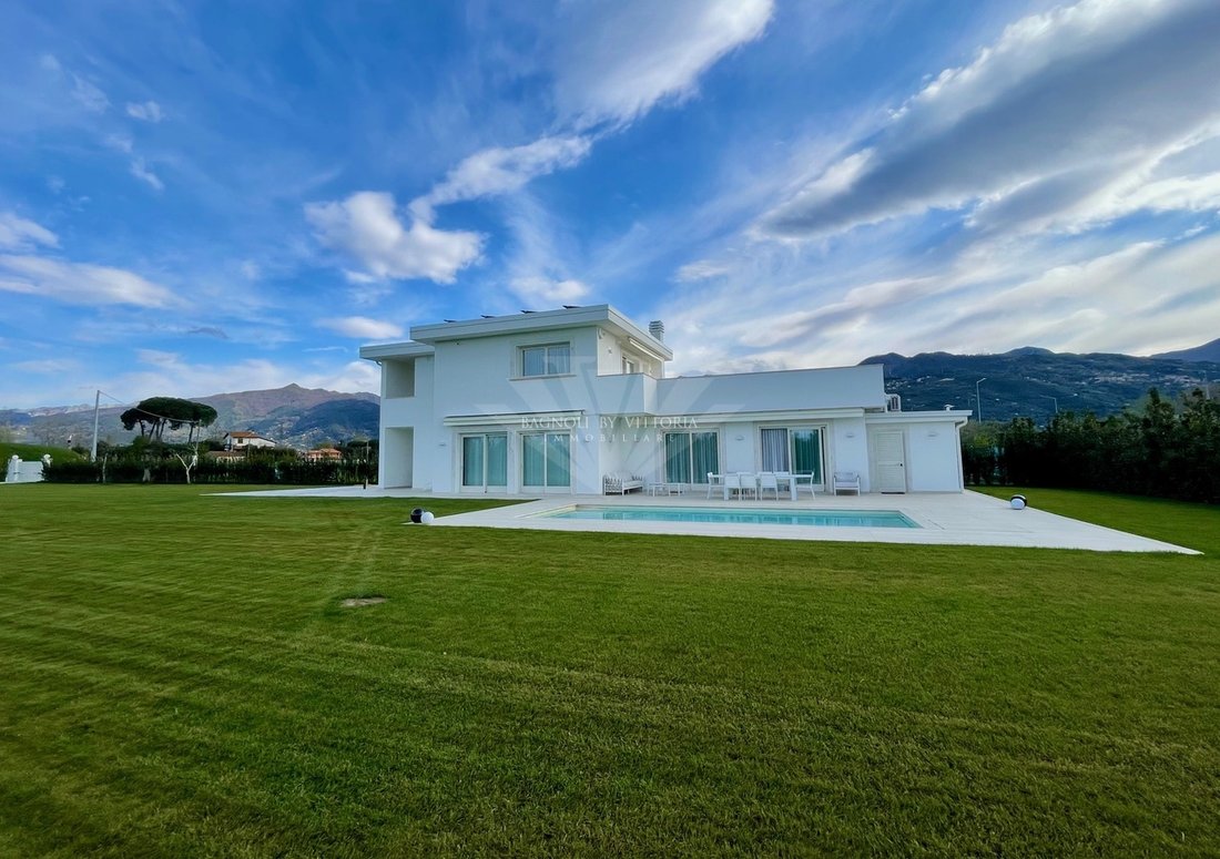 Villa à Tonfano, Pietrasanta, Italie 3 - 17598614