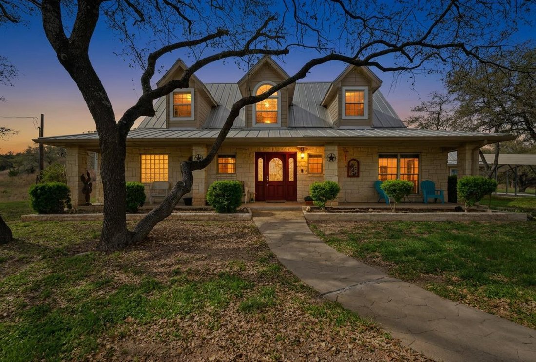 House in Marble Falls, Texas, United States 1 - 16904938