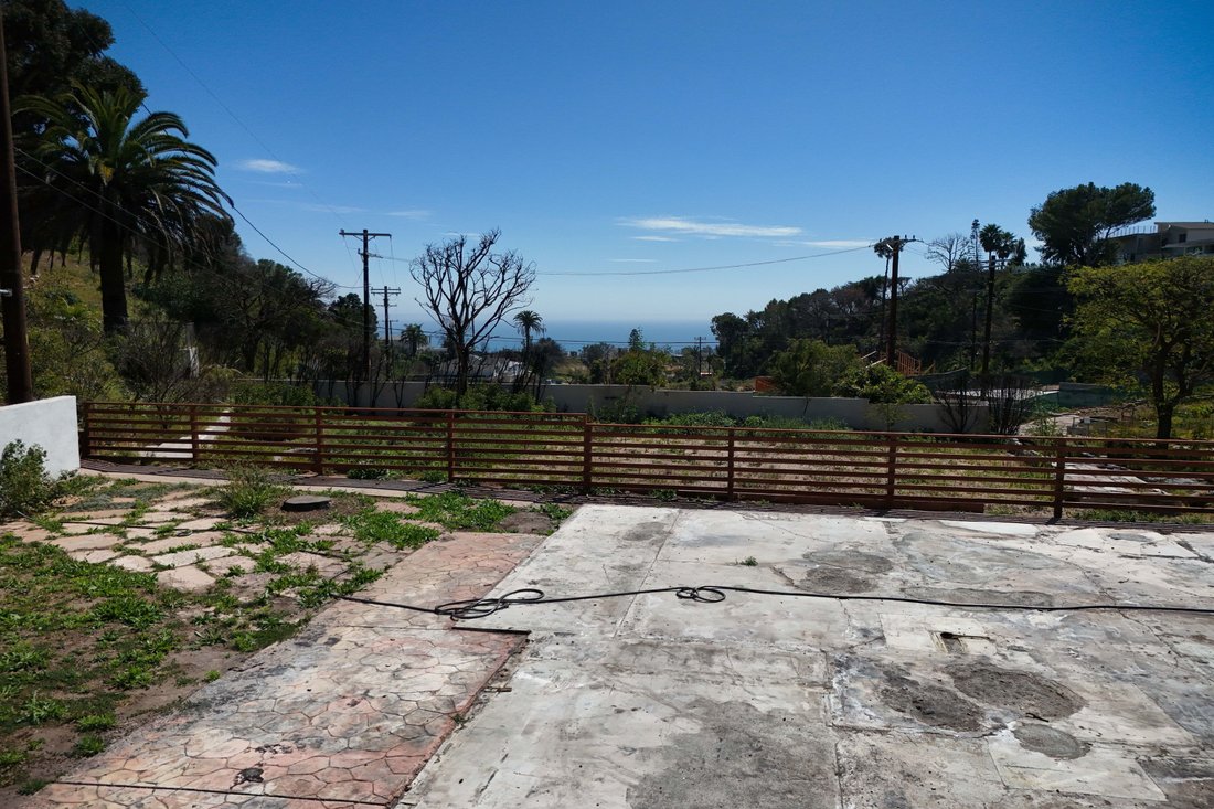 Land in Los Angeles, California, United States 3 - 17614446