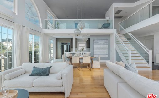 Condo in Los Angeles, California, United States 1