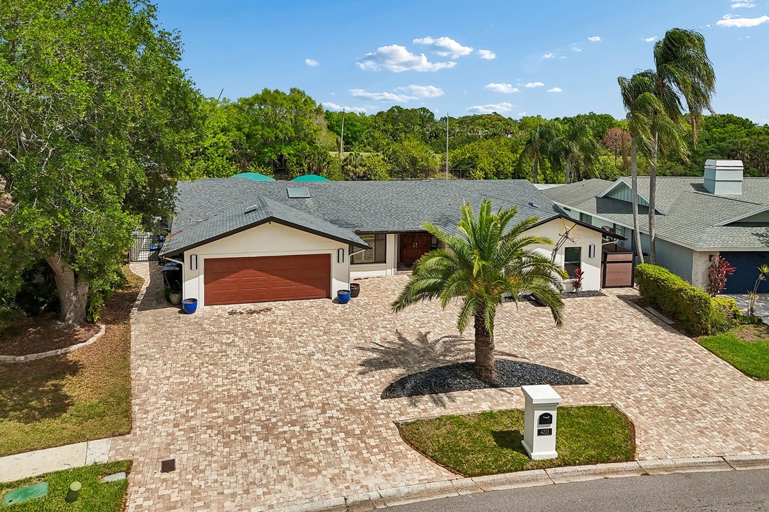 House in Tampa, Florida, United States 1 - 17602513