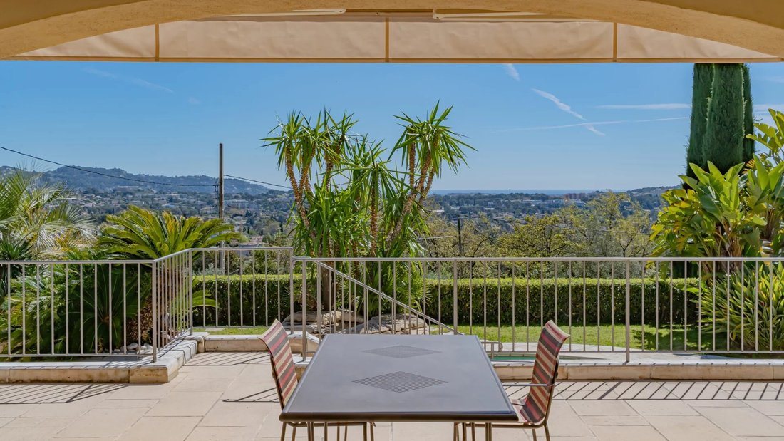 Casa en Mougins, Provenza-Alpes-Costa Azul, Francia 3 - 17602385