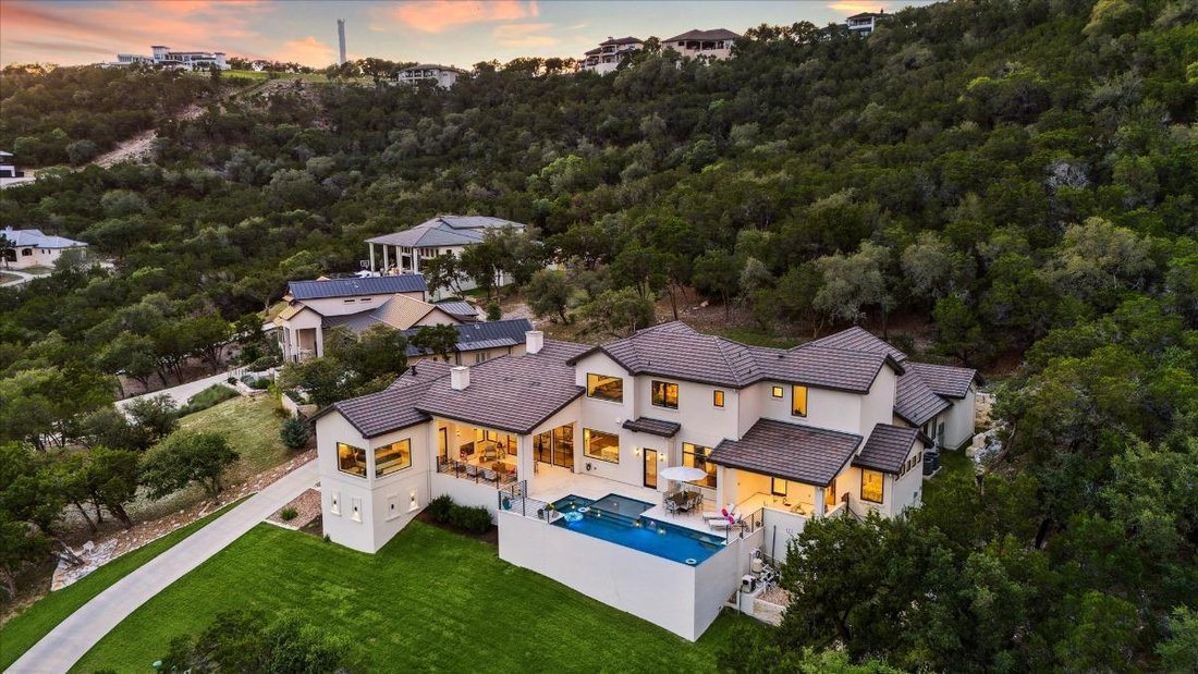 House in Jonestown, Texas, United States 1 - 17609938