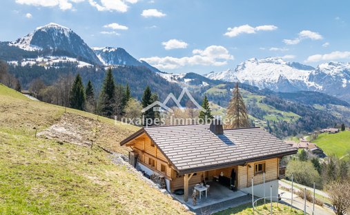 Chalet in Manigod, Auvergne-Rhône-Alpes, France 1