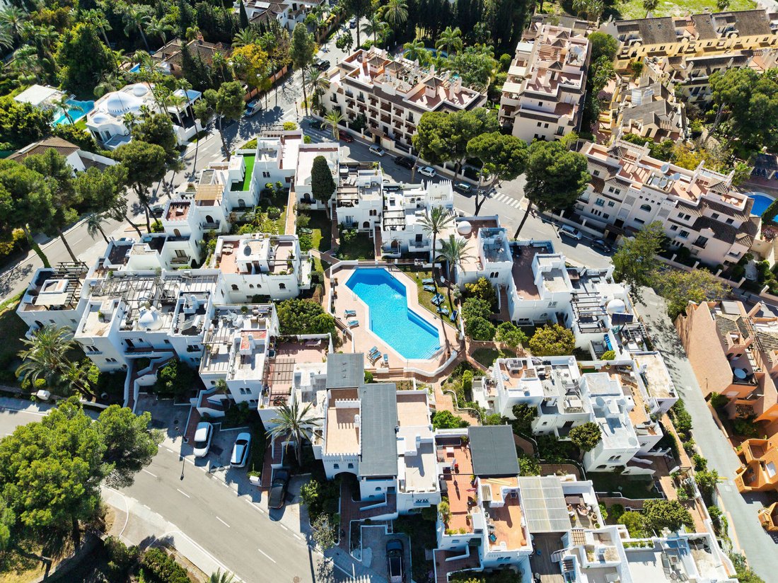 Apartment in Nueva Andalucia, Marbella, Spain 1 - 17600306