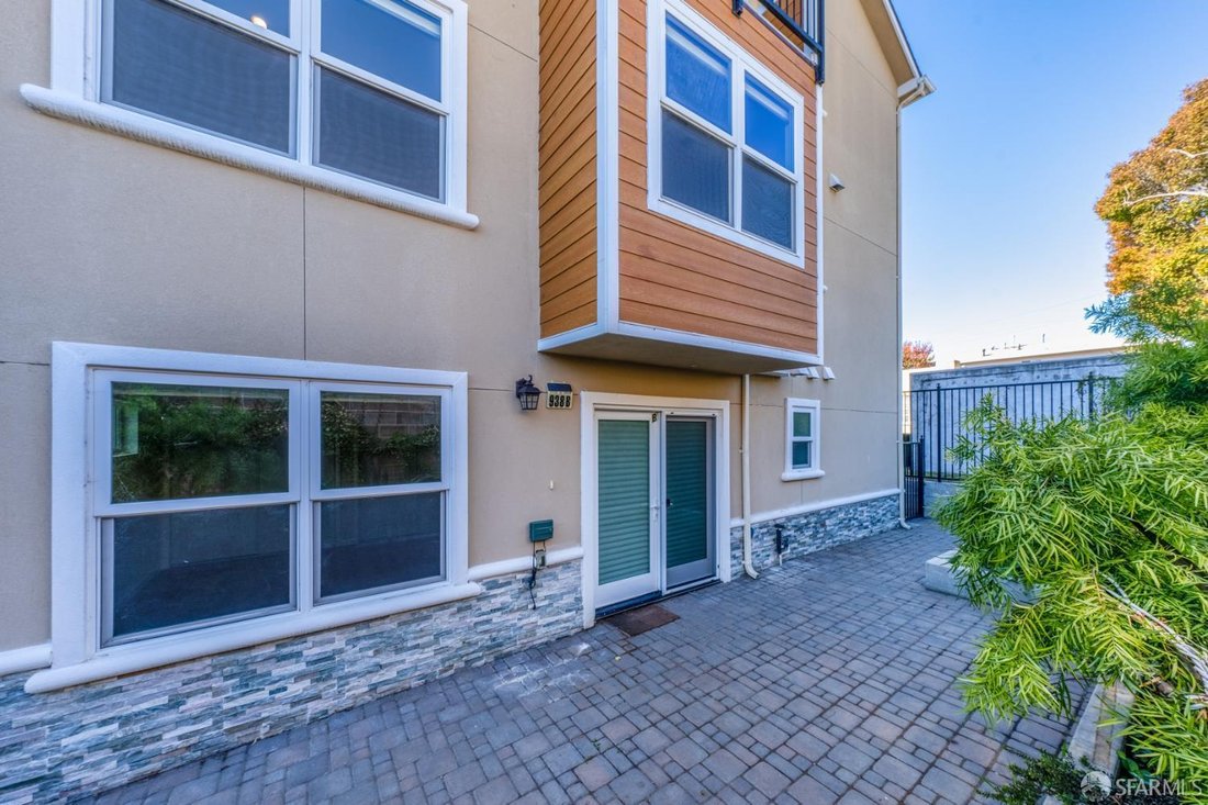 House in El Cerrito, California, United States 3 - 17598777