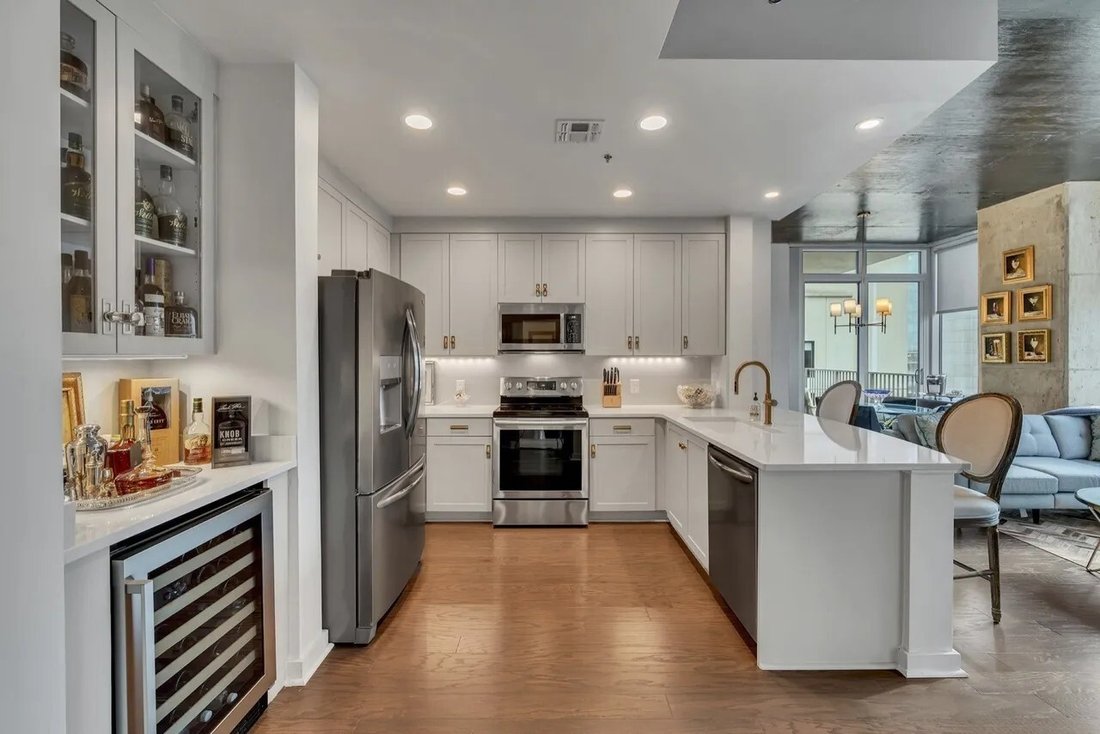 Condo in Nashville, Tennessee, United States 3 - 17607381