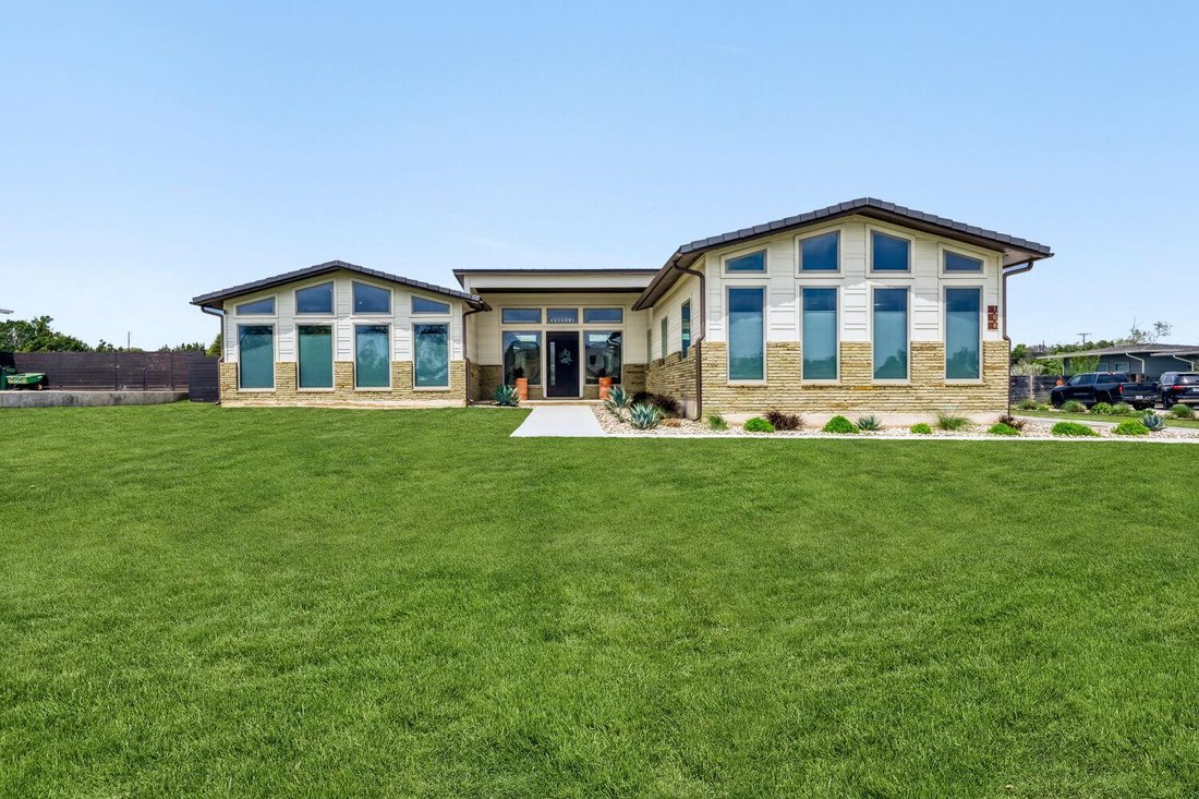 House in Liberty Hill, Texas, United States 3 - 17609281