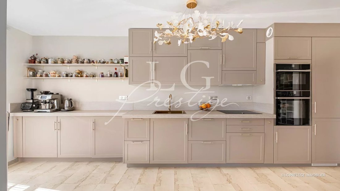 House in Les Termes, Mandelieu-la-Napoule, France 5 - 17602612