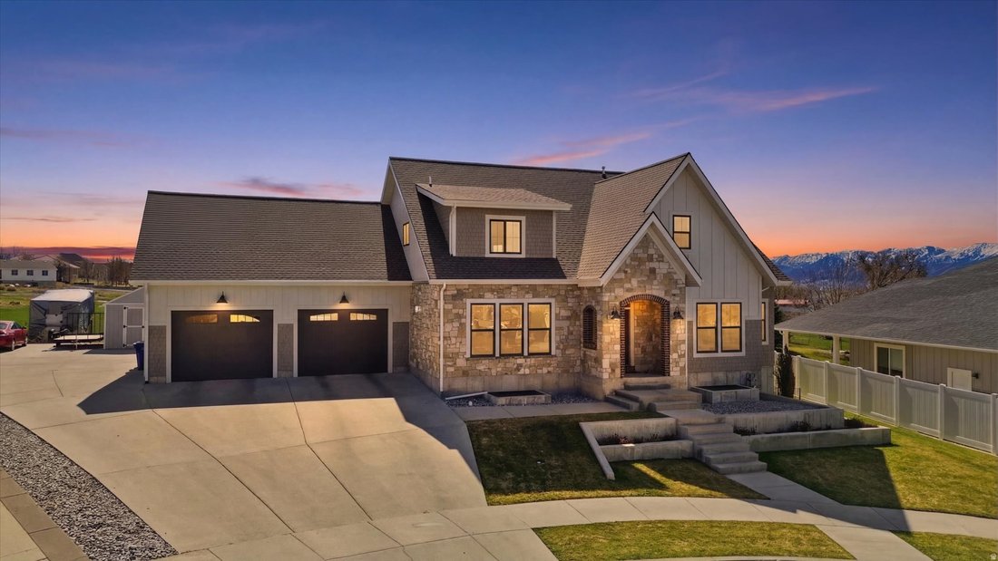 House in Providence, Utah, United States 1 - 17602065