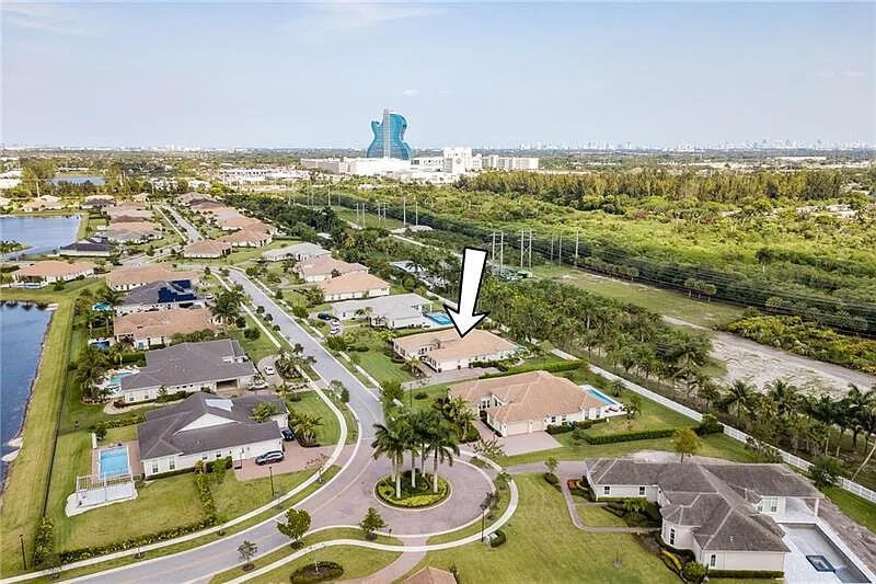 House in Davie, Florida, United States 4 - 17604453