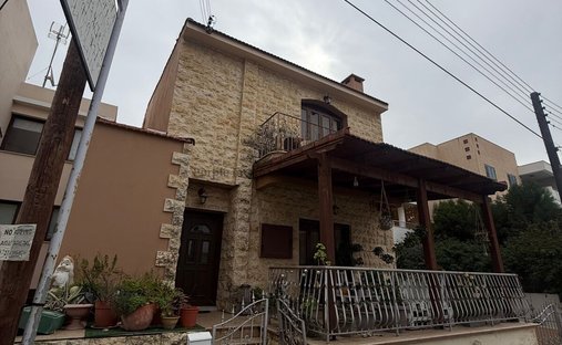 Villa in Aradippou, Larnaca, Cyprus 1
