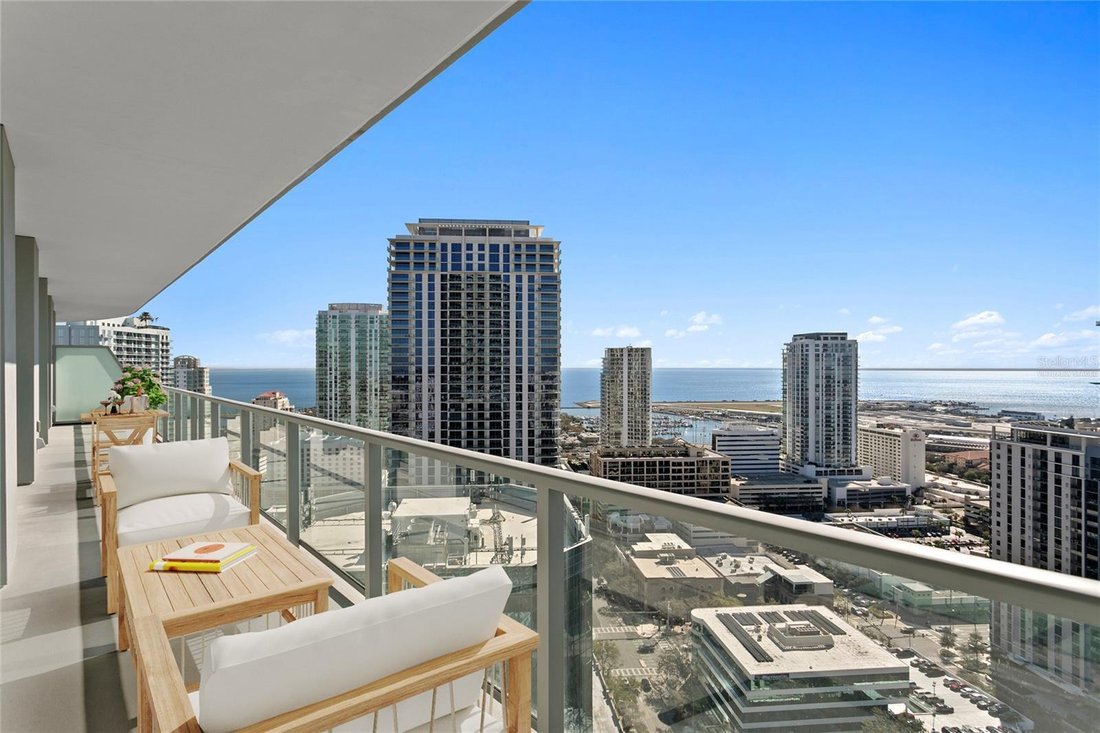 Condo in St. Petersburg, Florida, United States 1 - 17315639