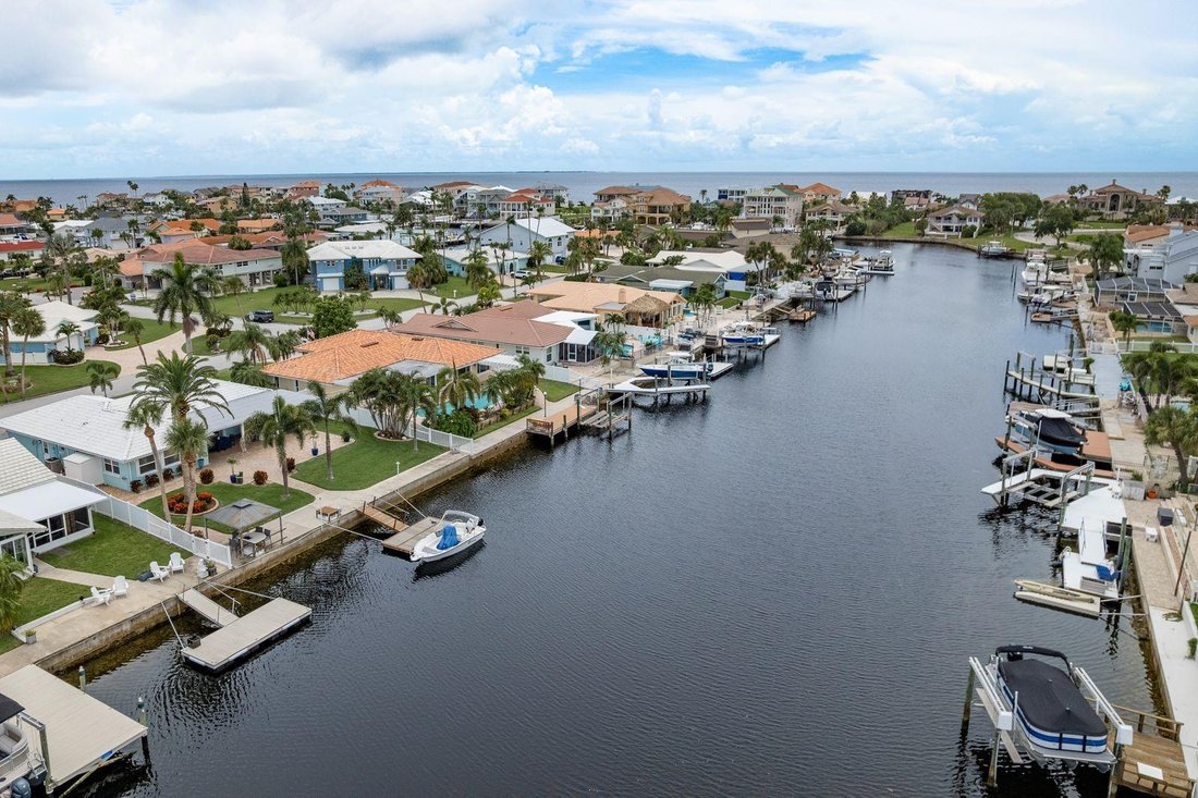 House in New Port Richey, Florida, United States 2 - 17604173