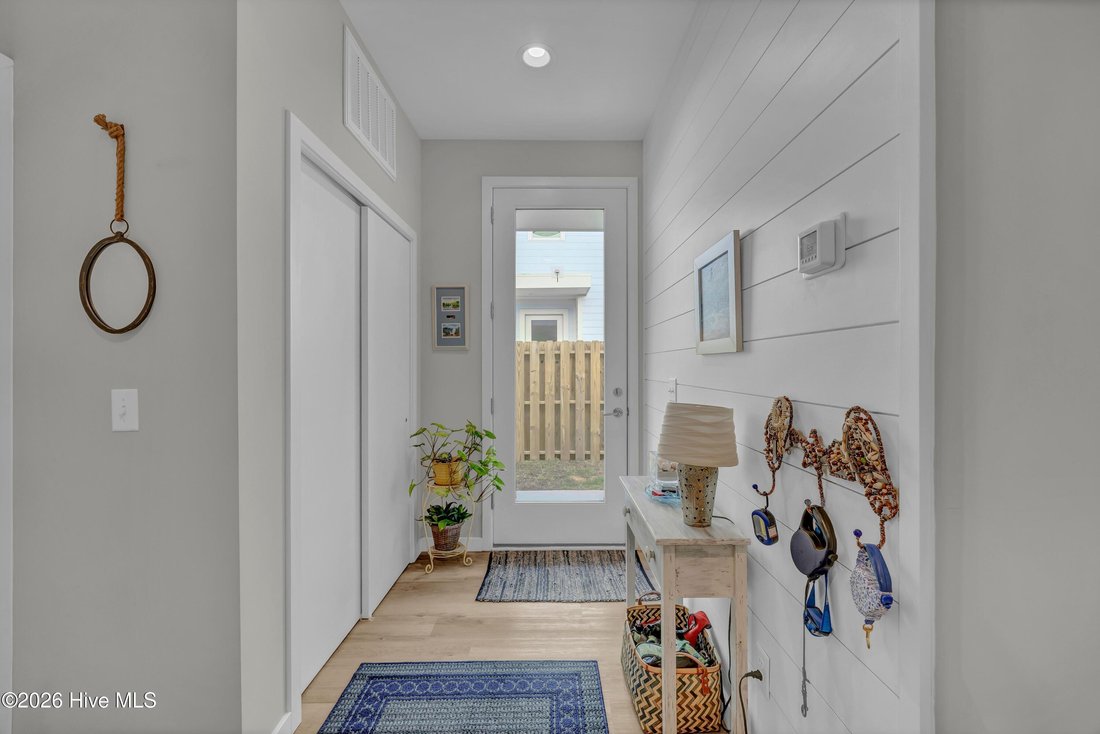 Townhouse in Carolina Beach, North Carolina, United States 2 - 17606550