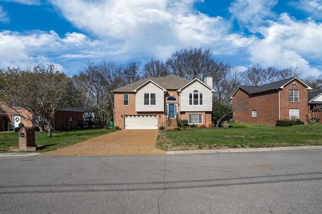 House in Thompson's Station, Tennessee, United States 2 - 17608121