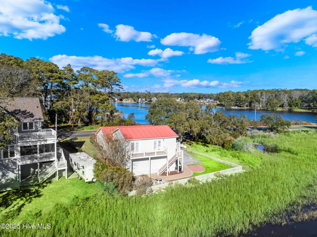 House in Sunset Beach, North Carolina, United States 3 - 17606430