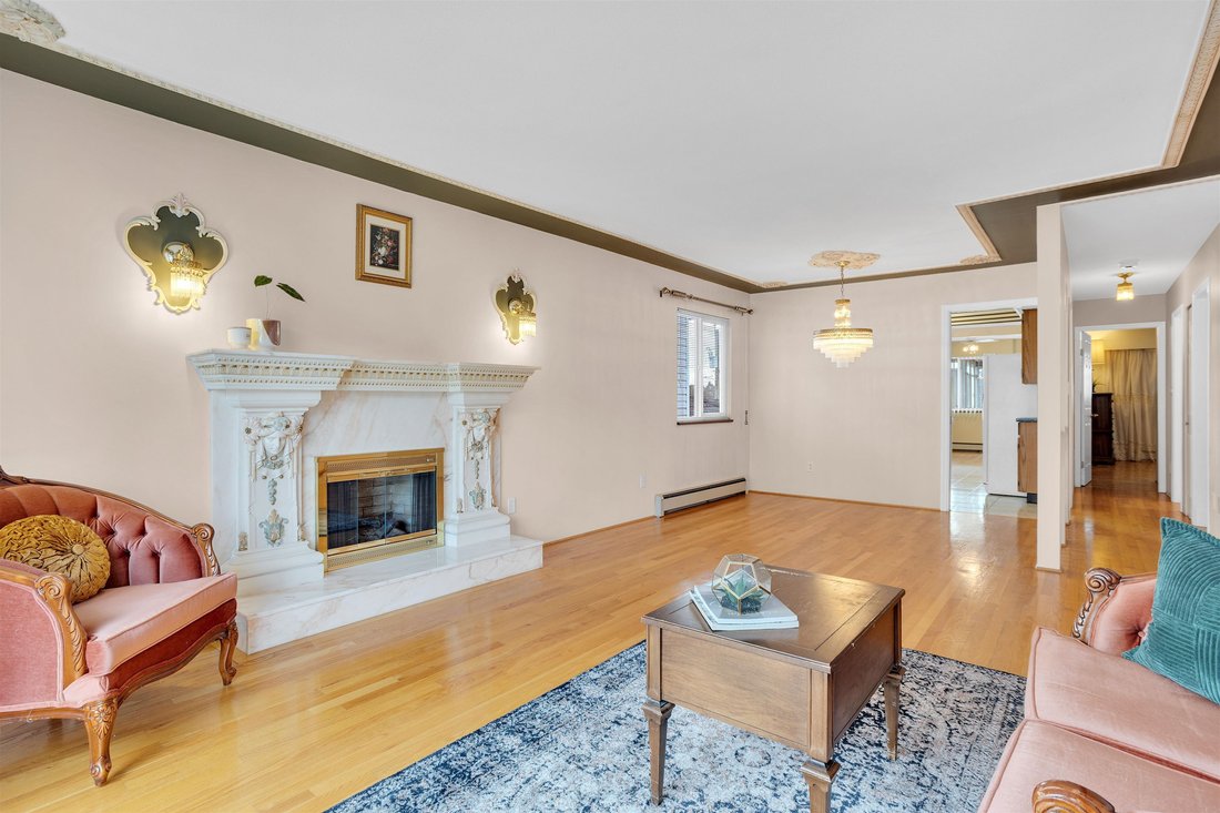 House in Vancouver, British Columbia, Canada 5 - 17612668