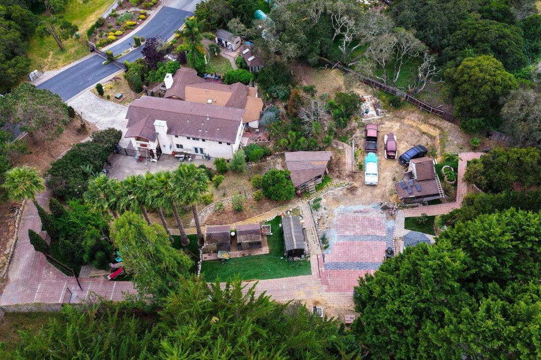 House in Salinas, California, United States 4 - 17601073