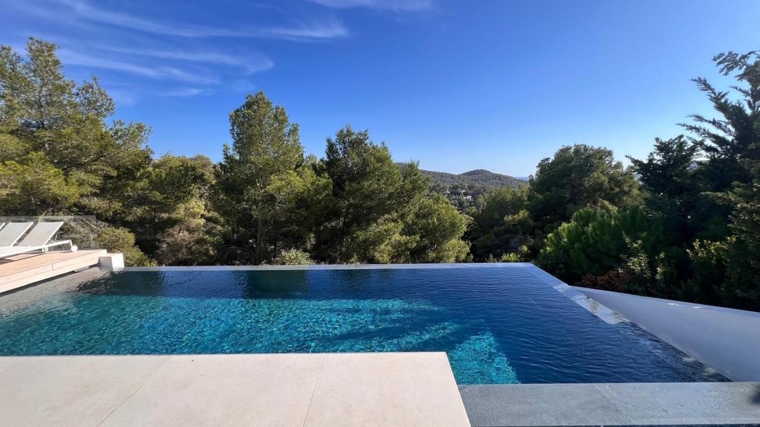 Villa in Can Furnet, Santa Eularia des Riu, Balearic Islands 4 - 17601094