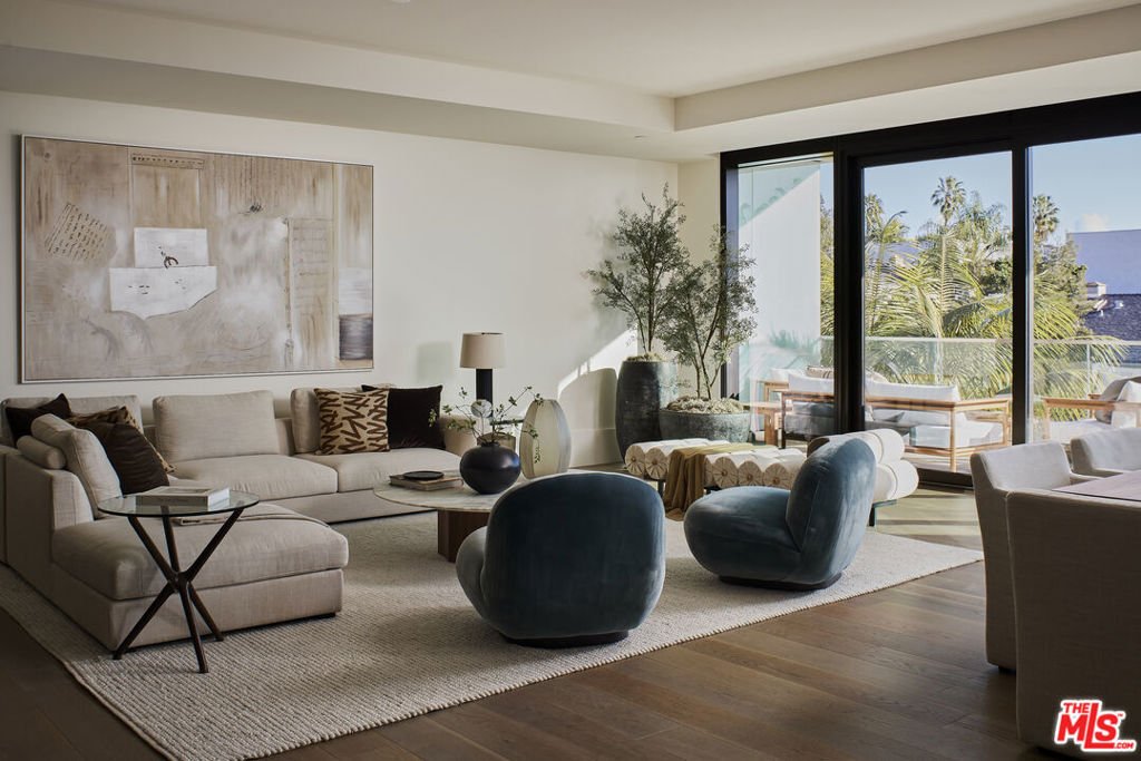 Condo in Los Angeles, California, United States 1 - 17606179