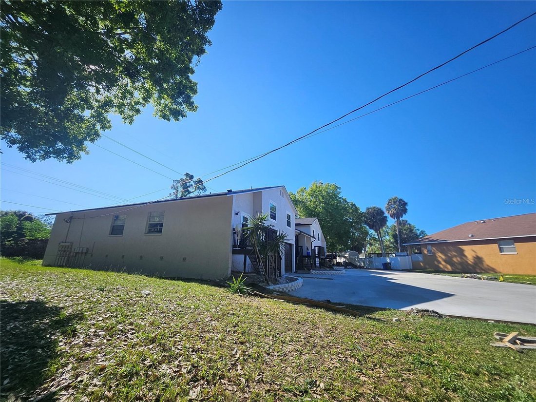 Tampa, Florida, United States 5 - 17603801