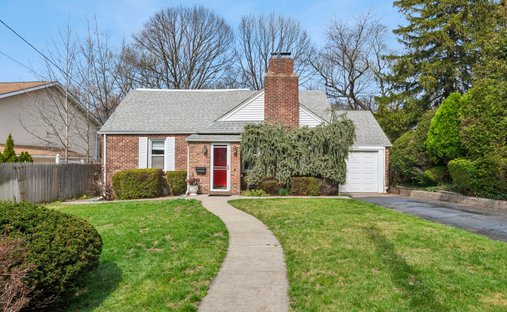 House in Leonia, New Jersey, United States 1