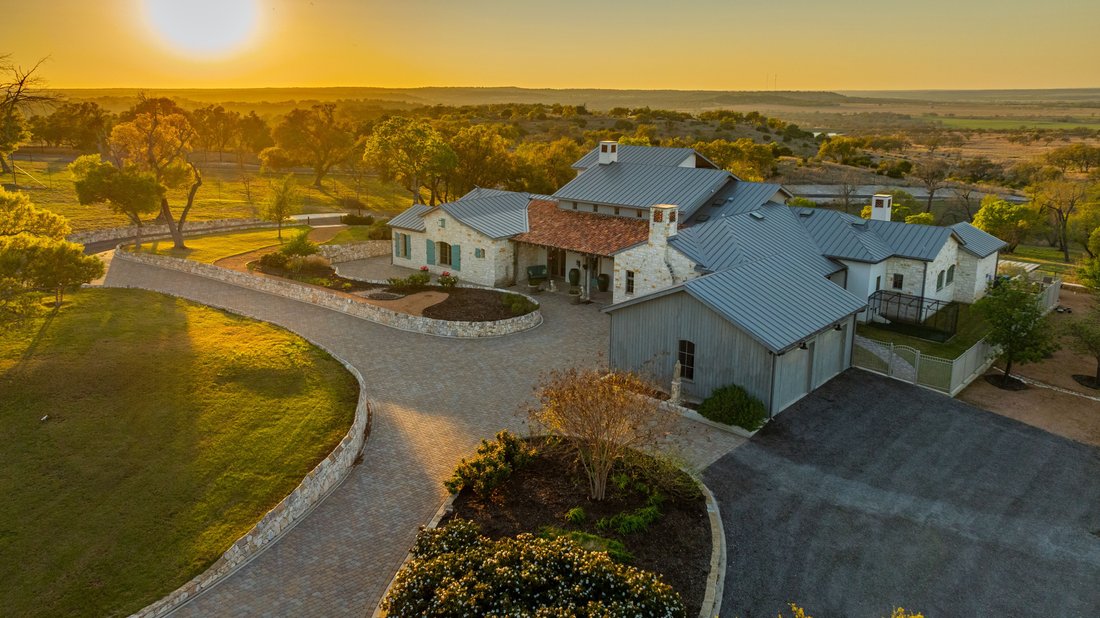 House in Fredericksburg, Texas, United States 2 - 17598379