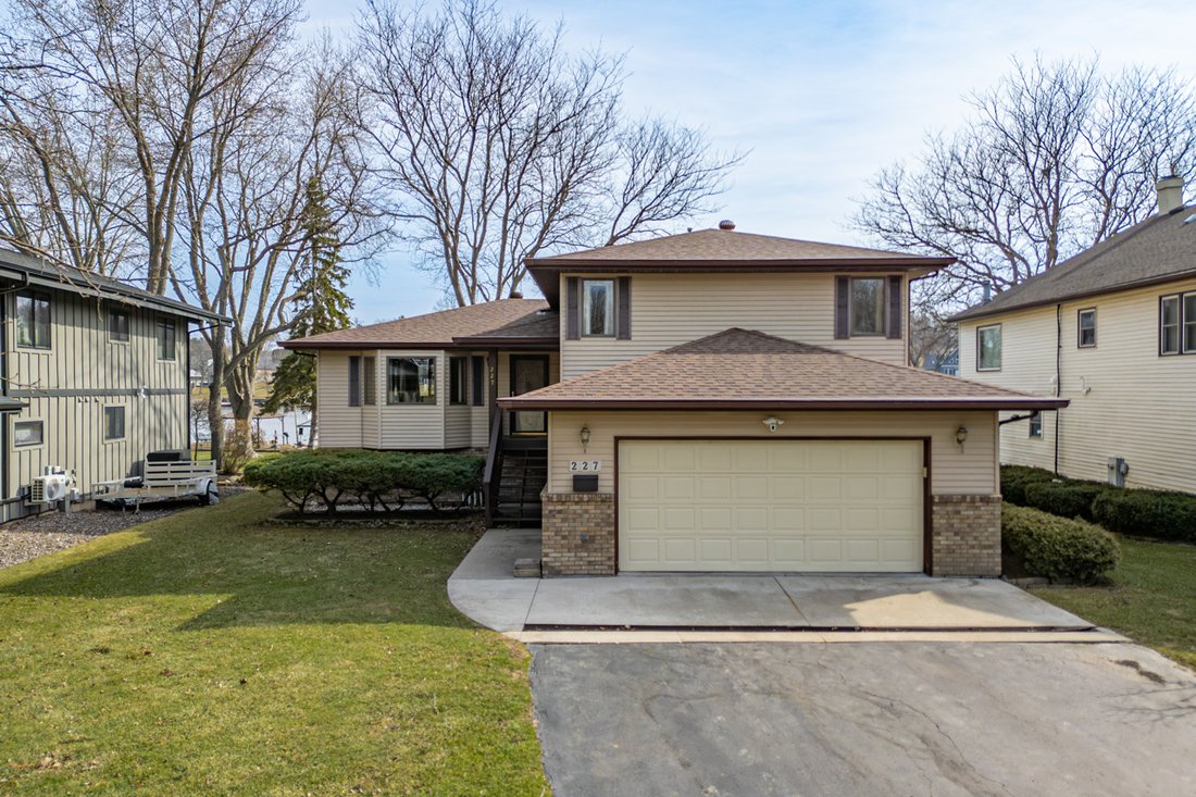 House in Davis, Illinois, United States 1 - 17608843