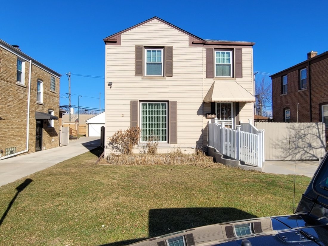 House in Chicago, Illinois, United States 1 - 17613577