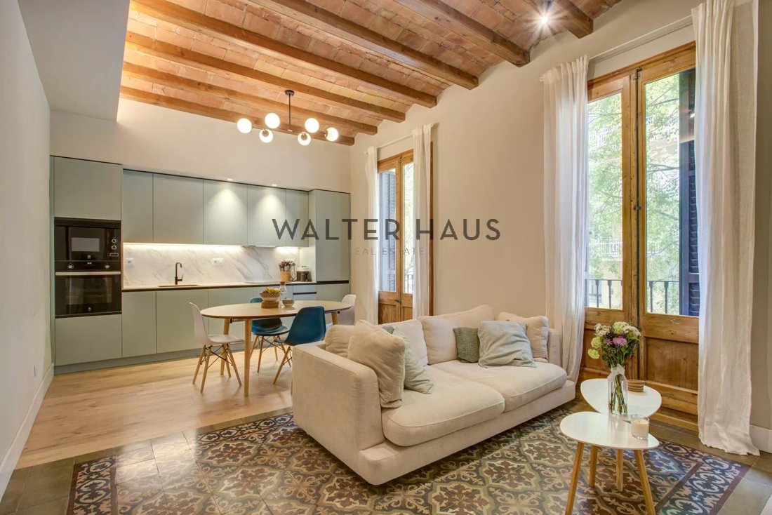 Apartment in Eixample, Barcelona, Spain 1 - 17602711