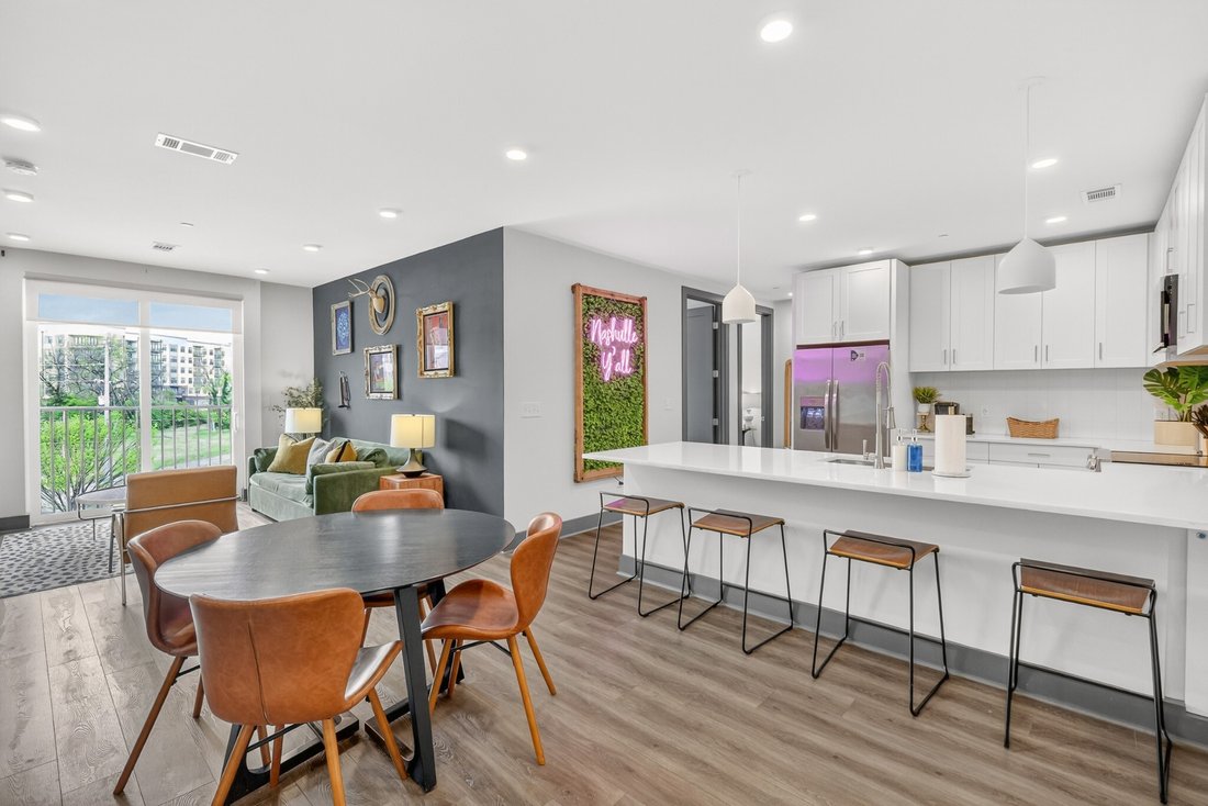 Condo in Nashville, Tennessee, United States 2 - 17607298