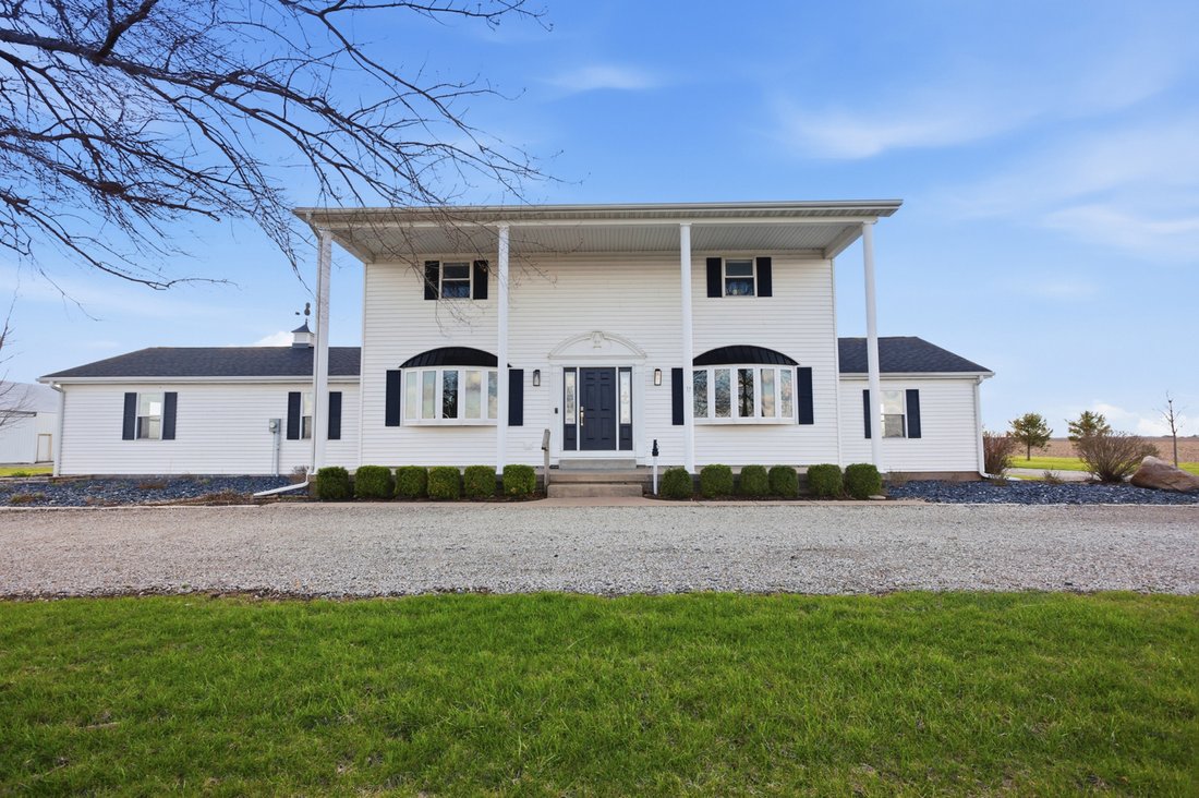 House in Seymour, Illinois, United States 1 - 17608013