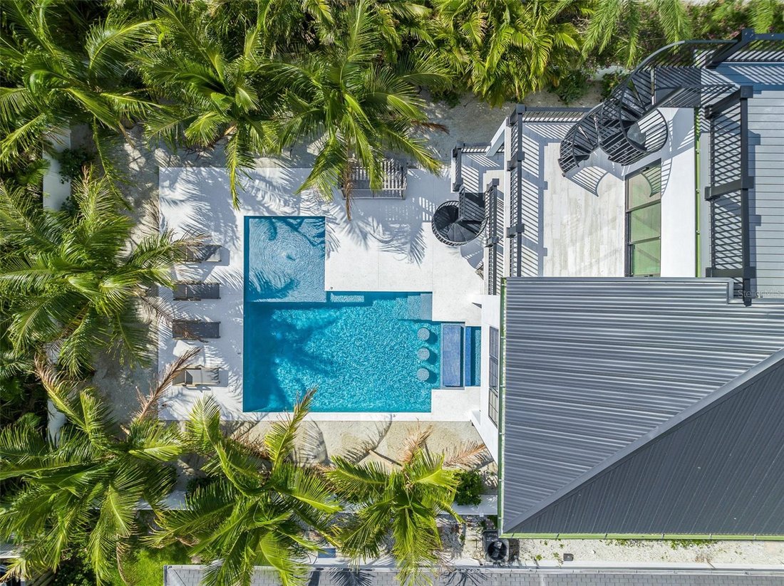 House in Sarasota, Florida, United States 5 - 17604042