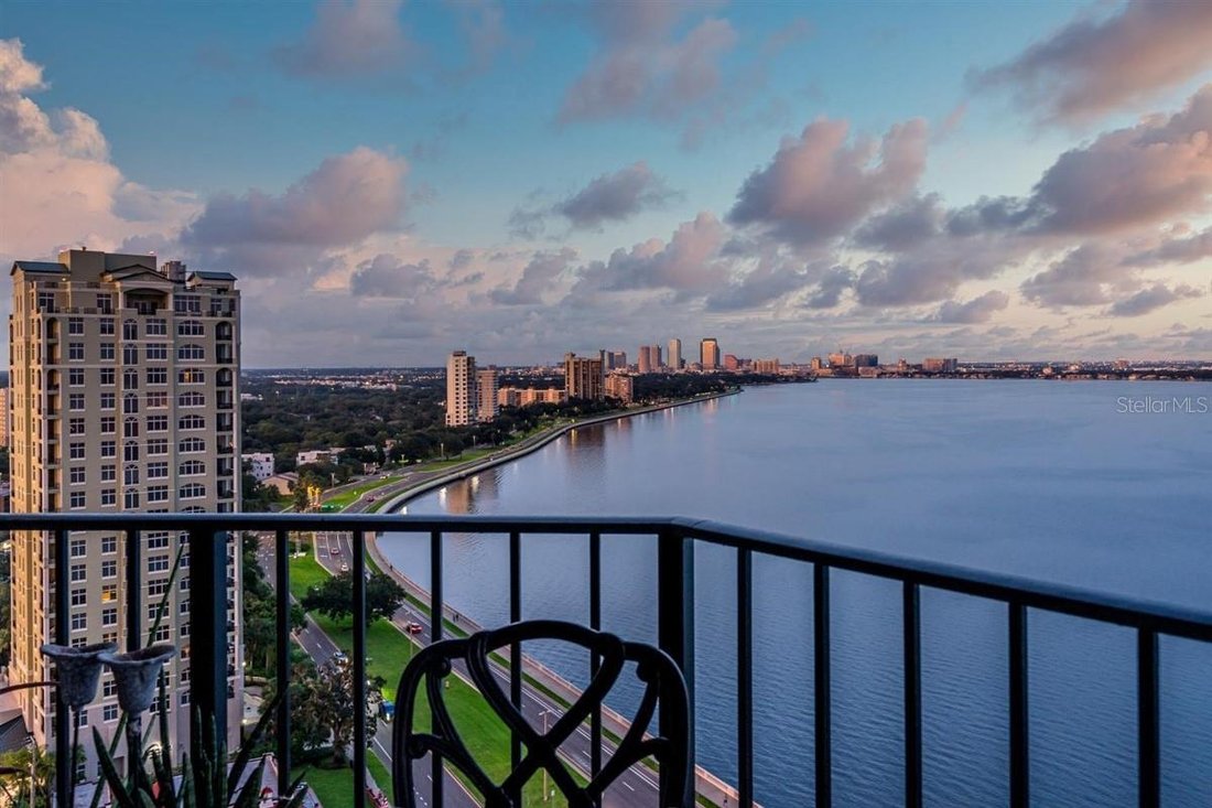 Condo in Tampa, Florida, United States 1 - 17604091