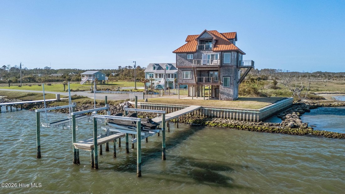 House in Sealevel, North Carolina, United States 3 - 17605393