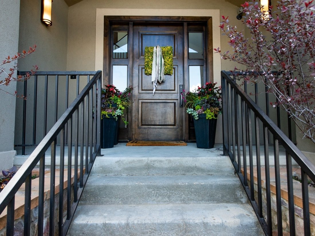 House in Holladay, Utah, United States 2 - 17612418