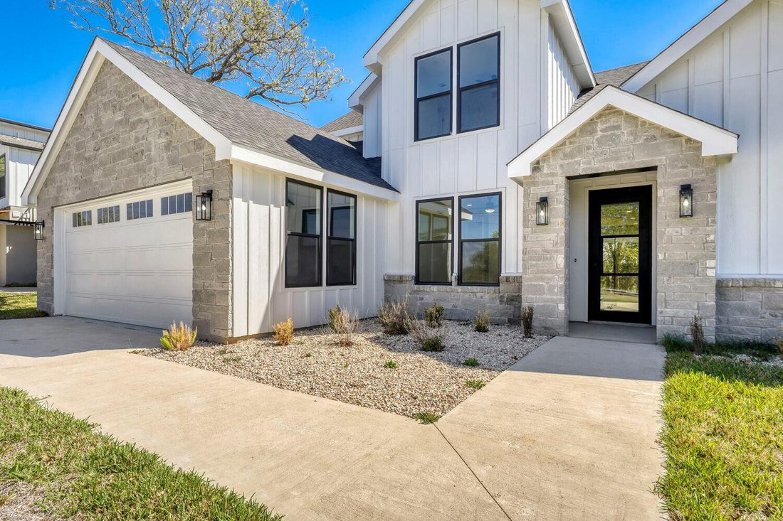 House in Bastrop, Texas, United States 3 - 17610096