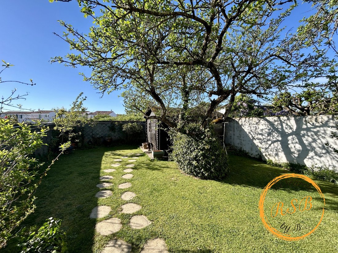 House in Rivedoux-Plage, Nouvelle-Aquitaine, France 1 - 17614911