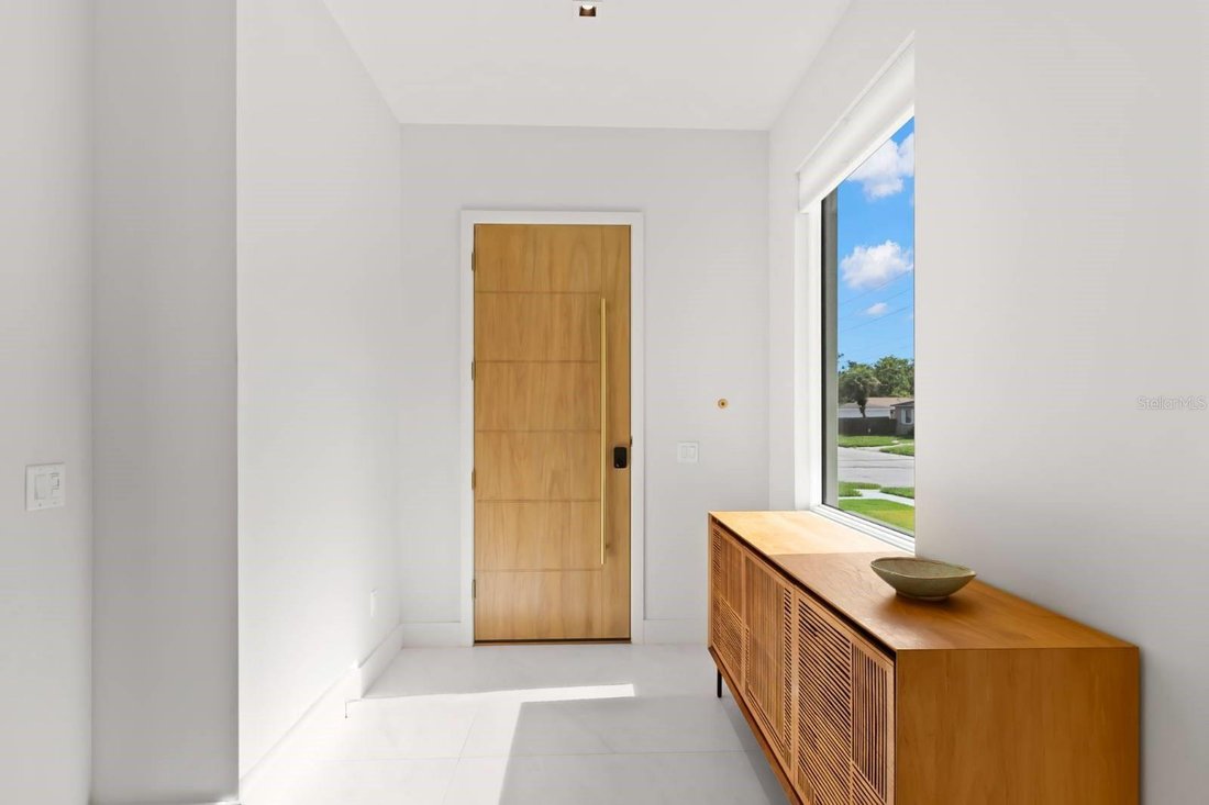 House in St. Petersburg, Florida, United States 3 - 17604222
