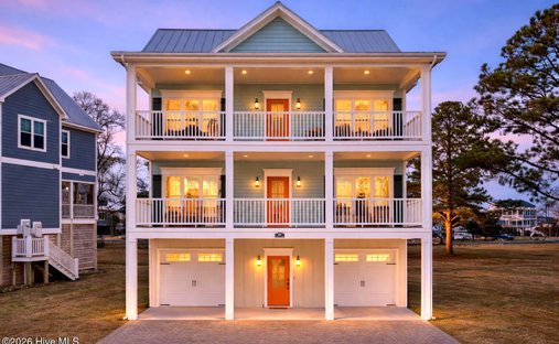 House in Chocowinity, North Carolina, United States 1