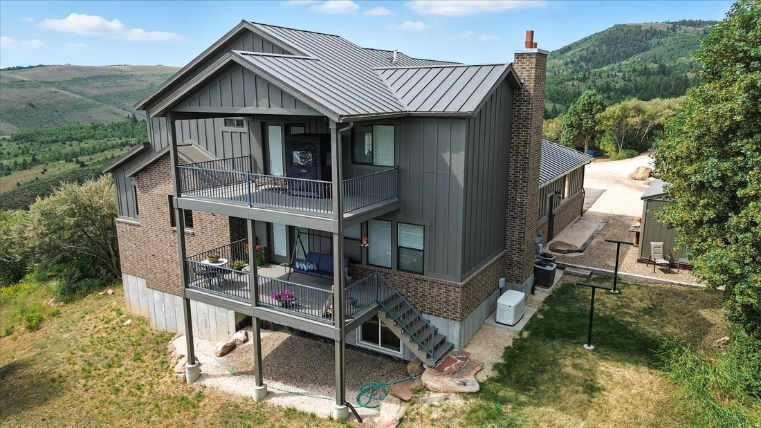 House in Garden, Utah, United States 3 - 17602048