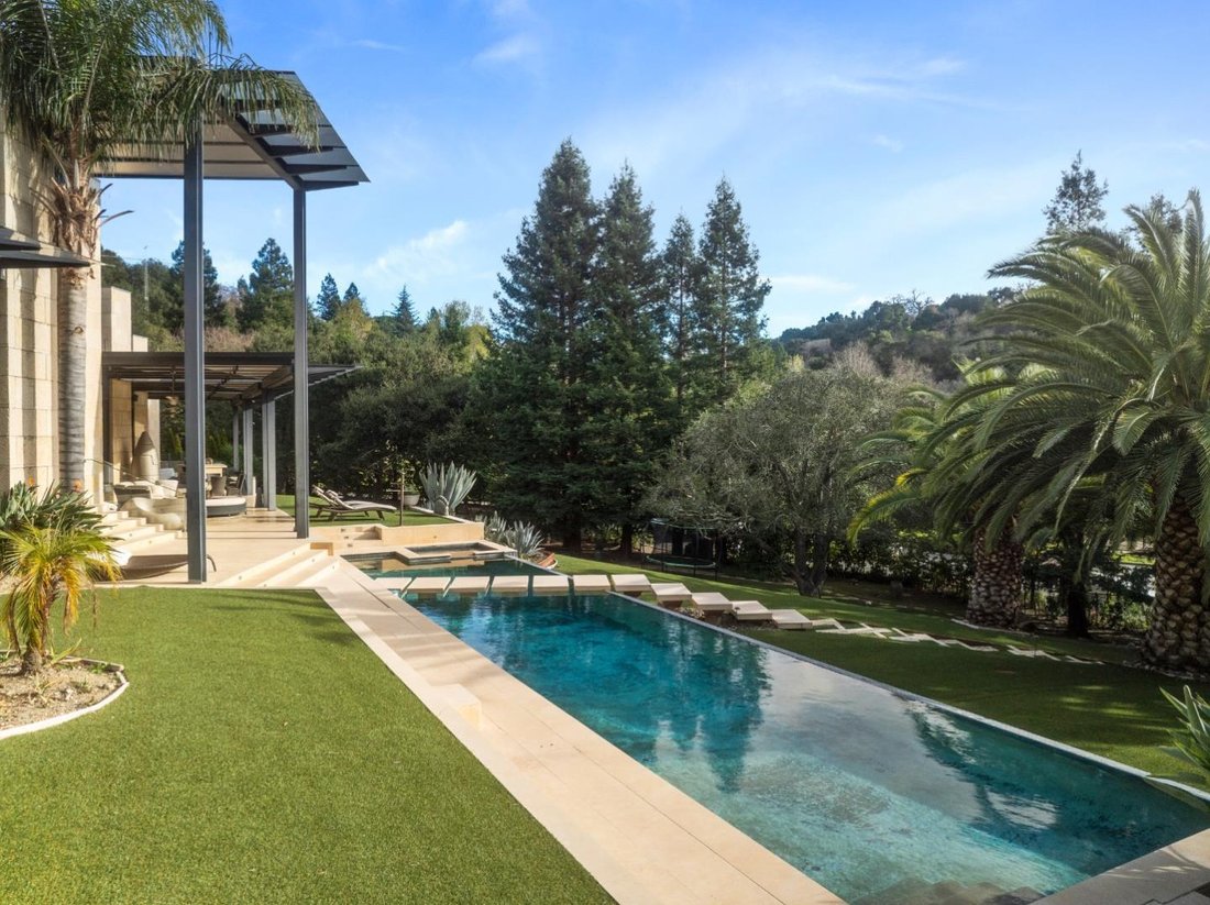 House in Los Altos Hills, California, United States 3 - 17600693