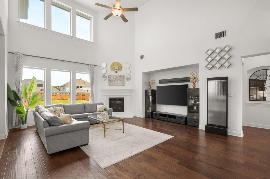 House in Leander, Texas, United States 5 - 17610975