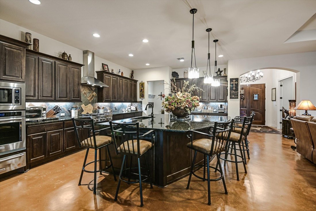 House in Wimberley, Texas, United States 4 - 17611672