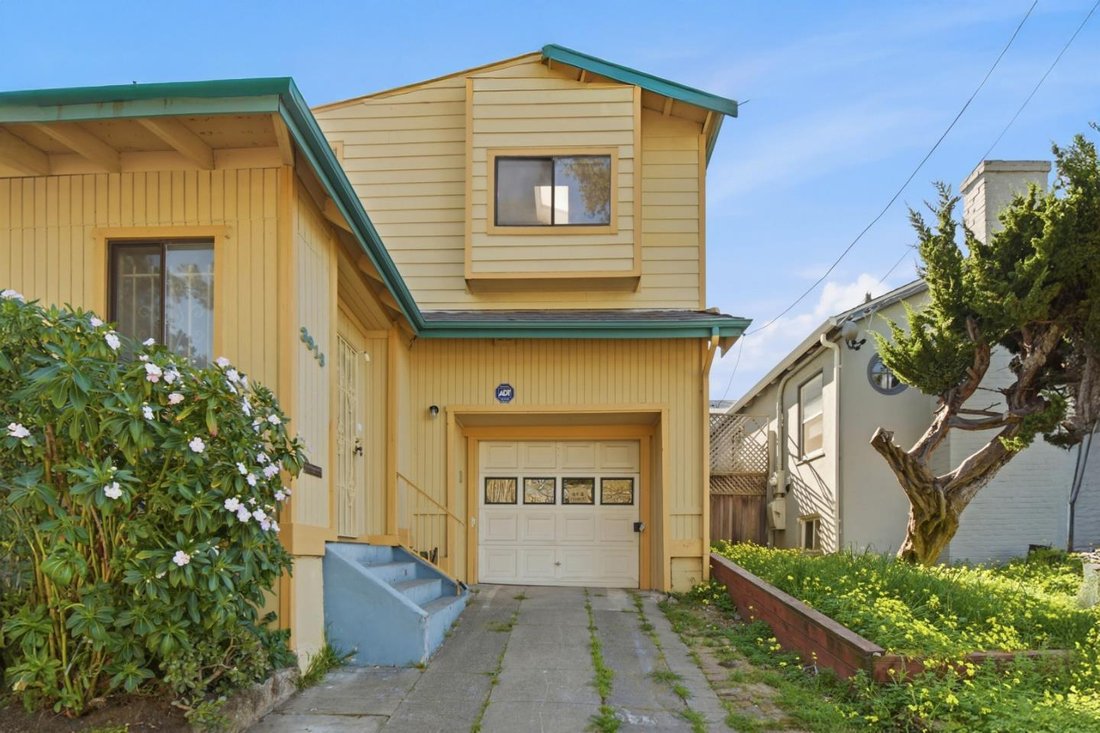 House in Oakland, California, United States 1 - 17600586