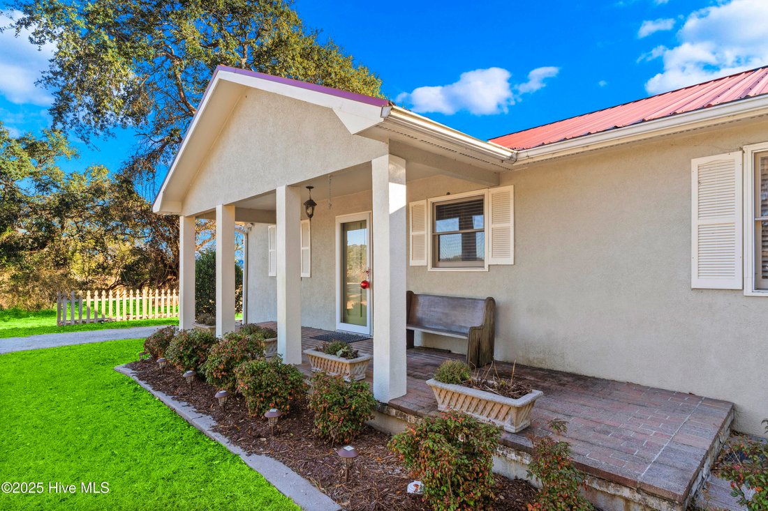 House in Sunset Beach, North Carolina, United States 4 - 17606430